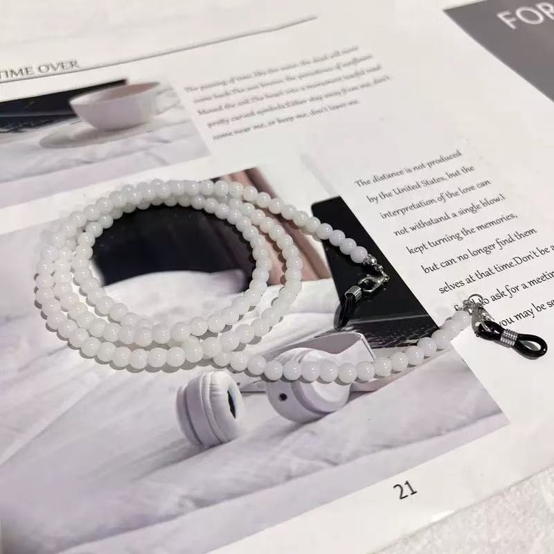 Beaded Eyewear Chain with Durable Clips Kalsten
