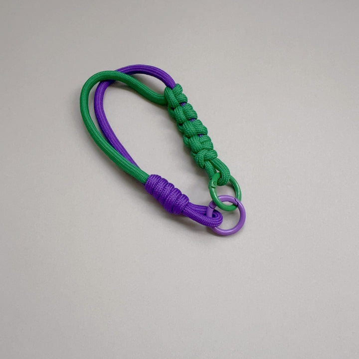 Paracord Keychain Holder Kalsten