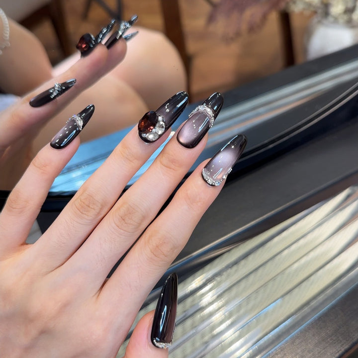 Glamorous Press-On Nail Art Set with Rhinestones Kalsten