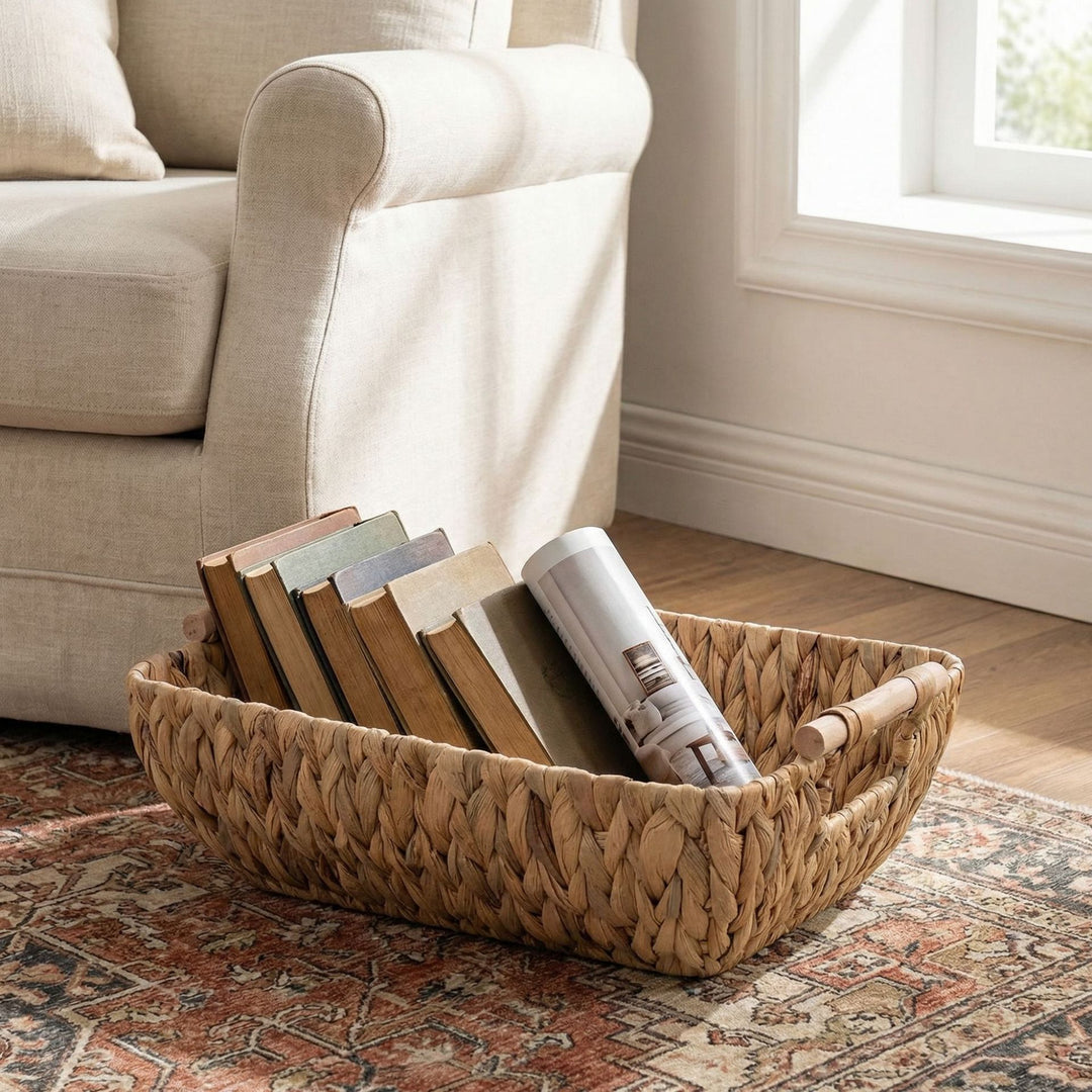 Decorative storage basket made of natural materials Kalsten