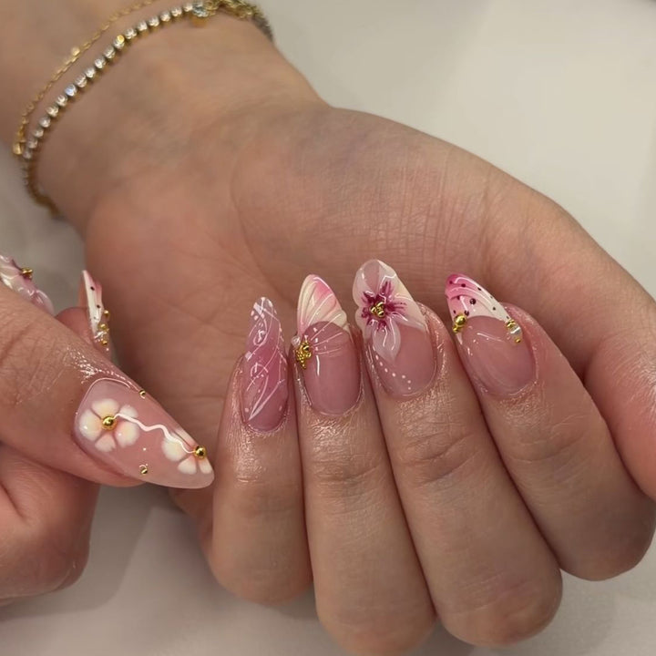 Floral and Metallic Nail Art Enhancements Kalsten