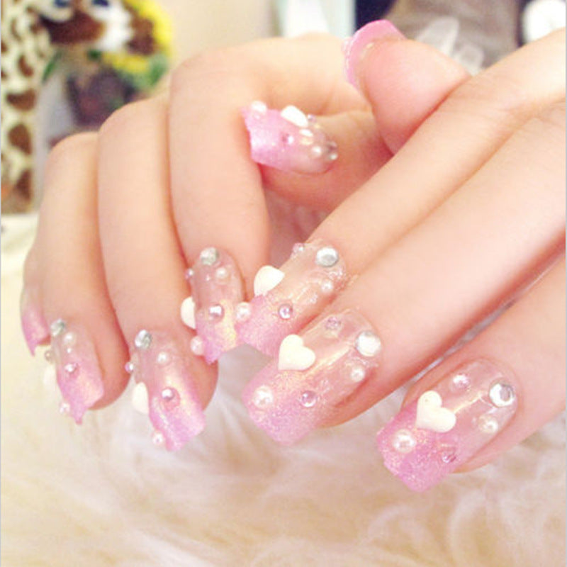 Decorative Heart-Embellished Press-On Nail Set