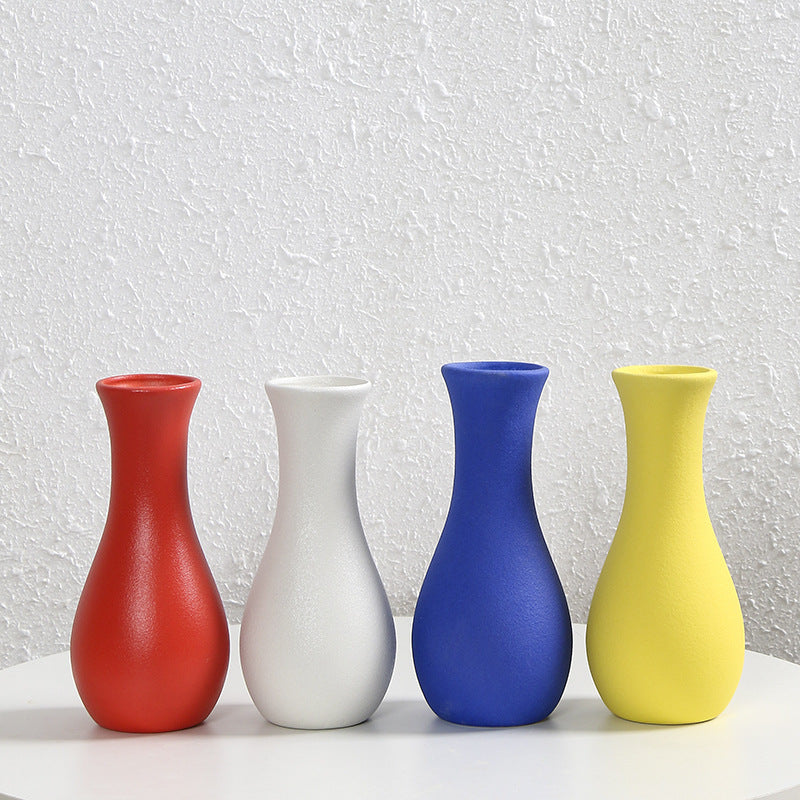 Contemporary Matte Ceramic Flower Vase Kalsten