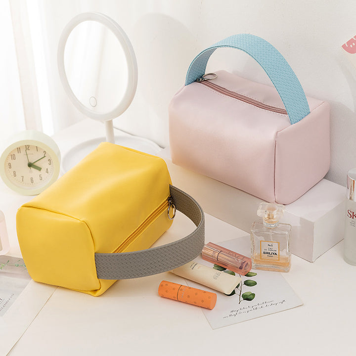 Elegant Faux Leather Cosmetic Case Kalsten