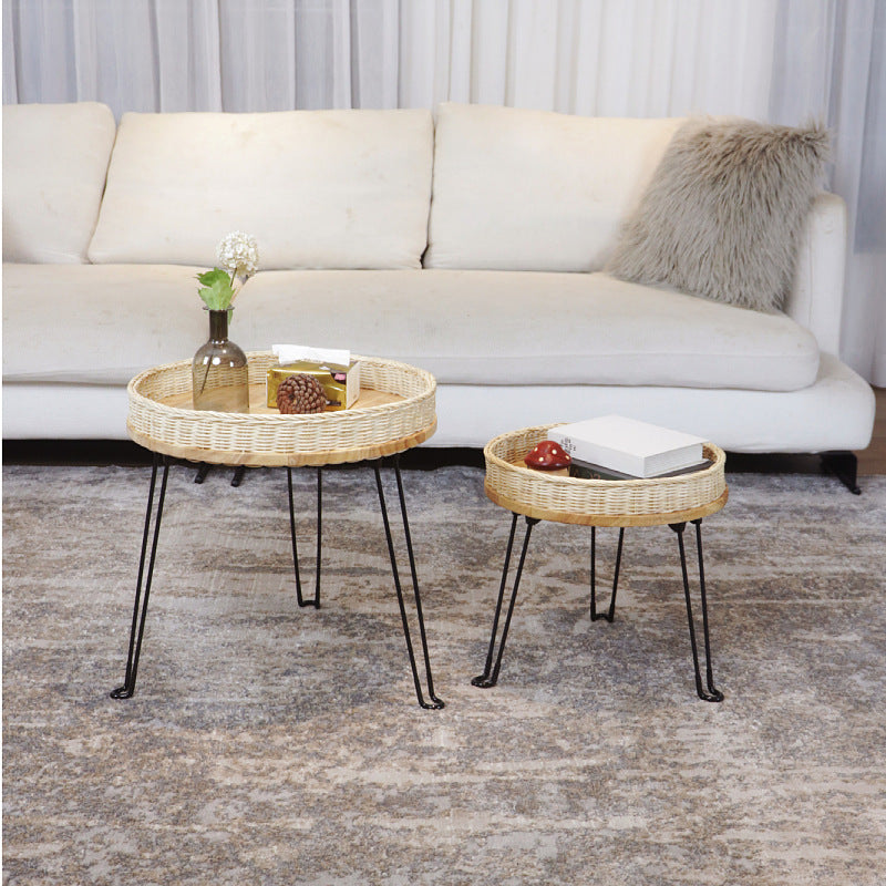 Decorative side table made of braided material Kalsten