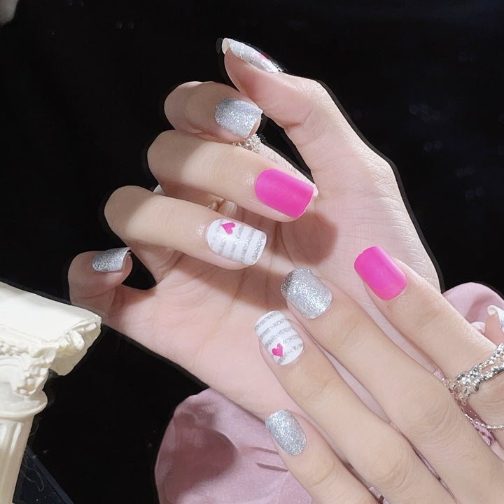 Heart-Themed Press-On Nail Art Set