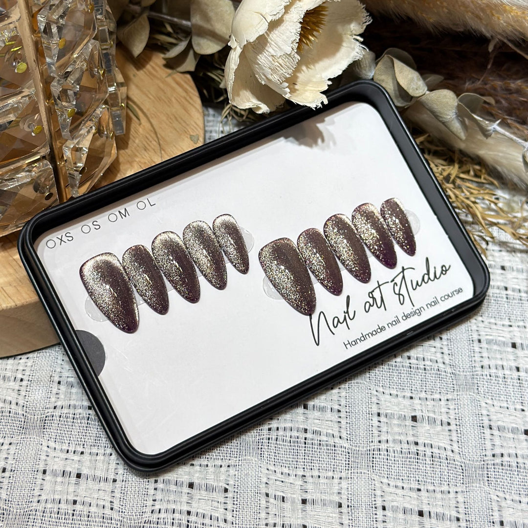 Glamorous Stiletto Press-On Nail Set with Glitter Finish Kalsten