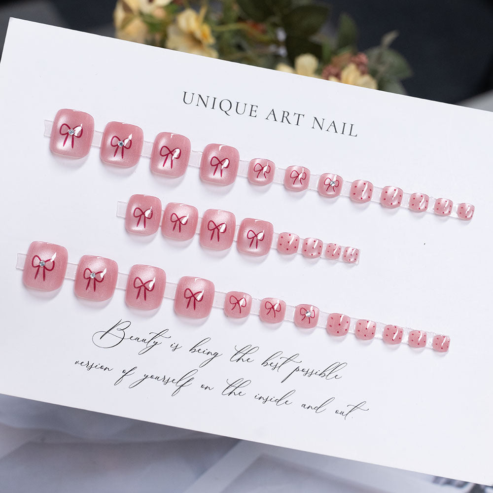Decorative Bow-Embellished Press-On Toenails