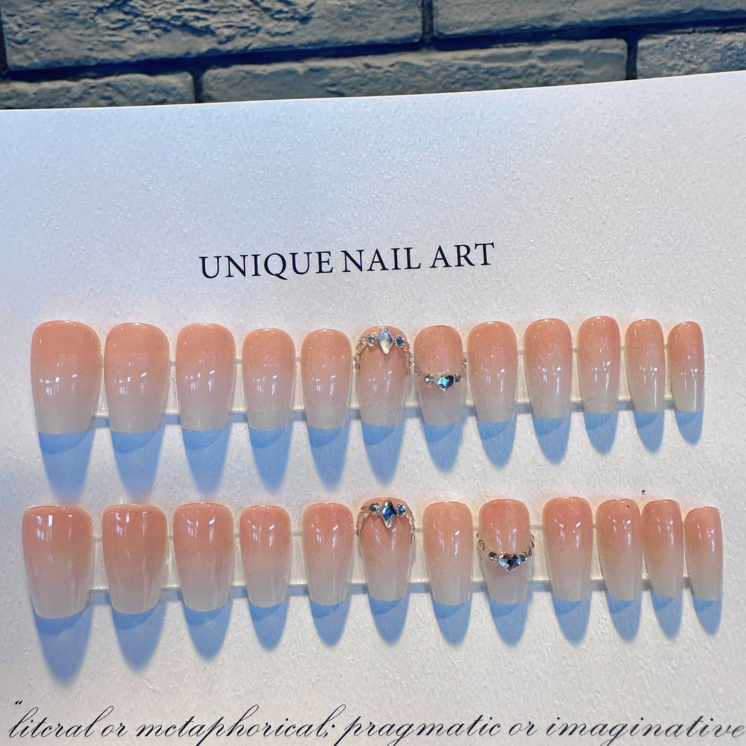 Unique Press-On Nail Tips Kalsten