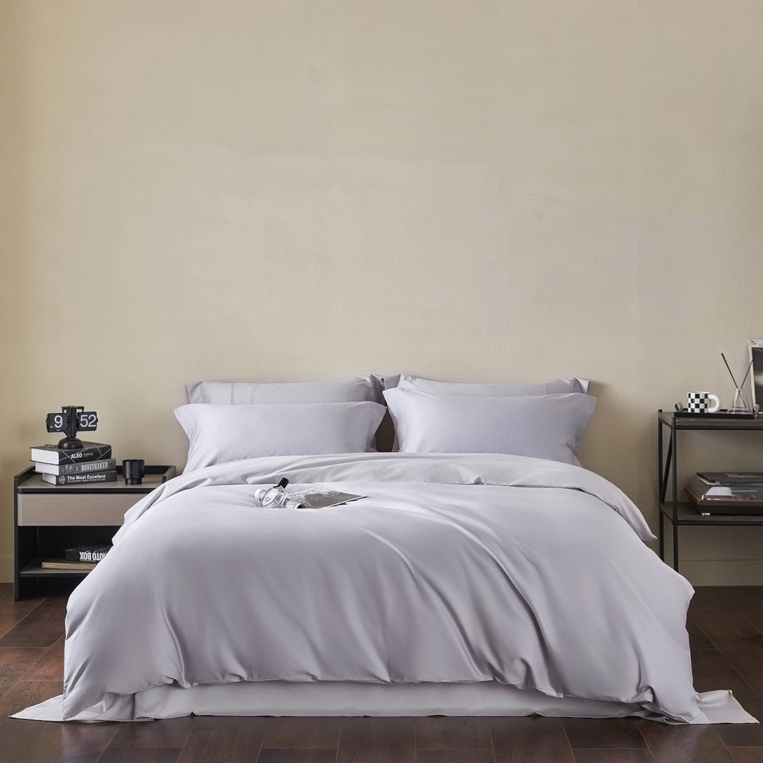 Luxurious cotton satin duvet cover set with hotel finish