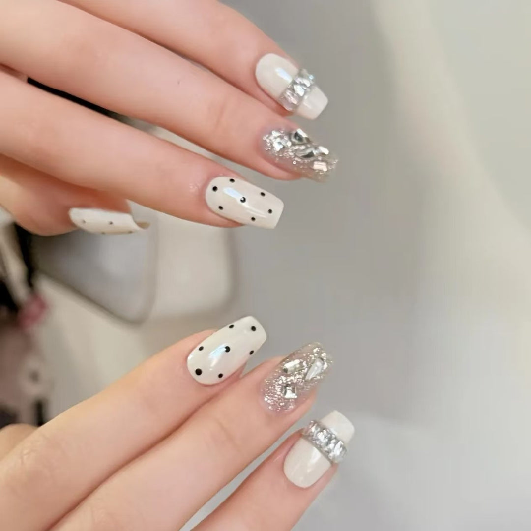 Glamorous Nail Art