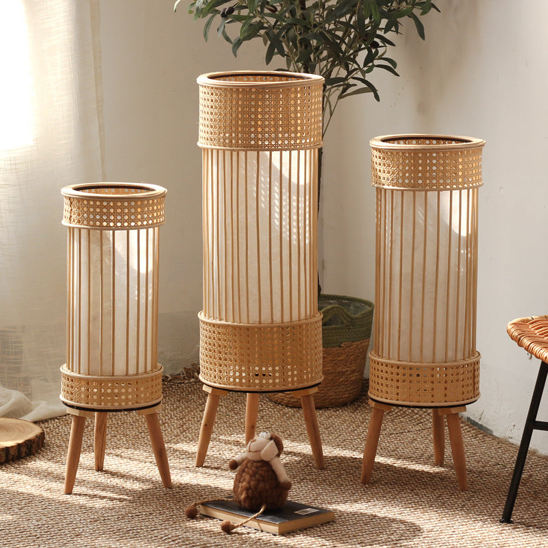 Stylish floor lamp in modern design Kalsten