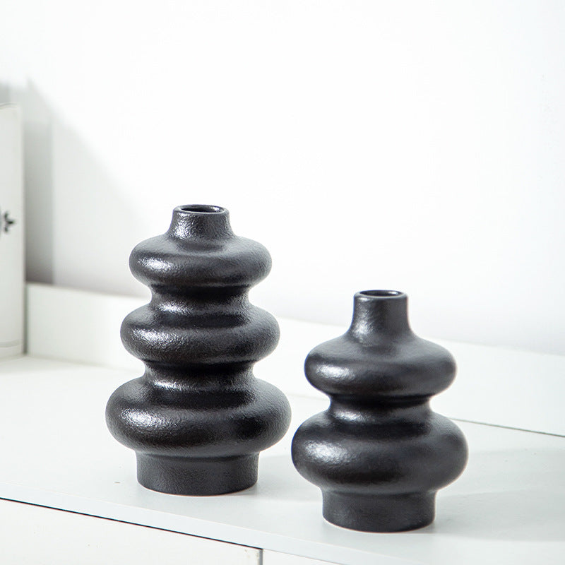 Sculptural Ceramic Vase Kalsten