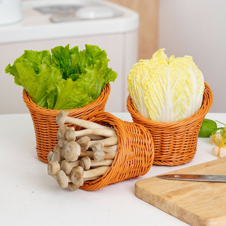 Eco-Friendly Wicker Plant Holder Kalsten