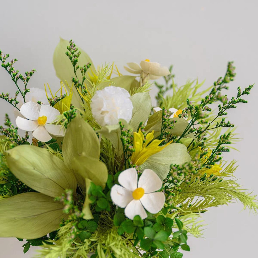 Luxurious Floral Arrangement
