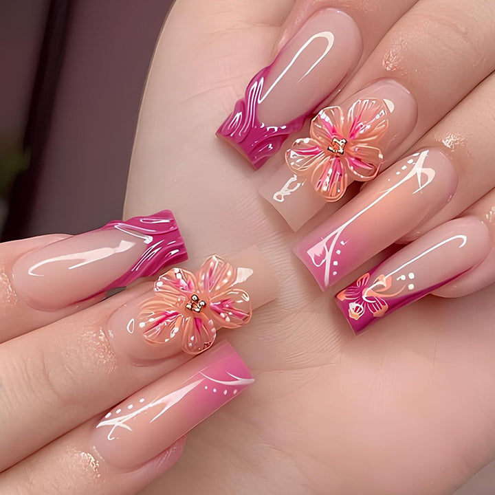 Floral-Embellished Press-On Nails Kalsten