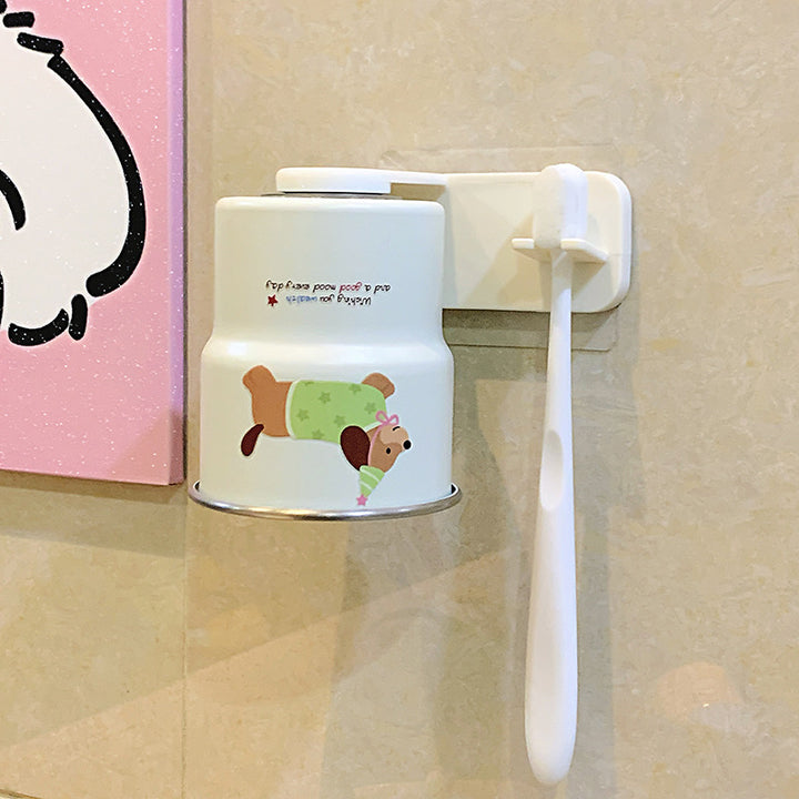 Wall-mounted toothbrush holder with playful animal design Kalsten
