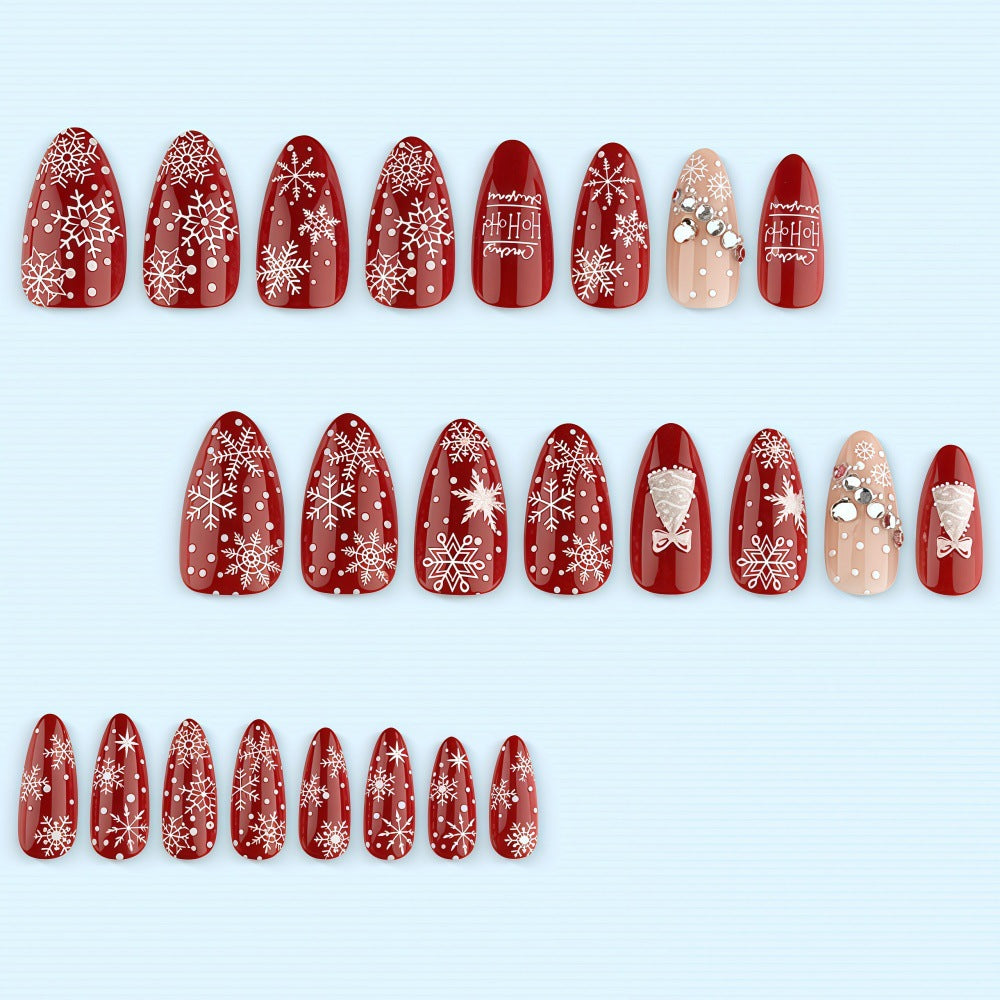 Artificial nails in festive Christmas design Kalsten