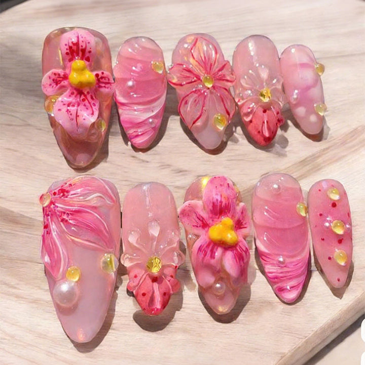 Artificial nail set with exquisite floral and 3D decorations Kalsten