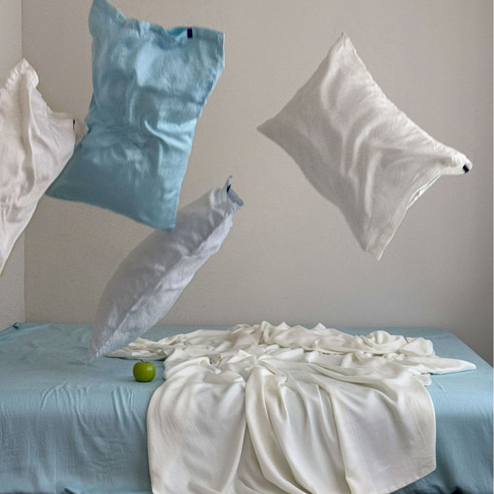 Soft-washed linen bedding set with fitted sheet and pillowcases