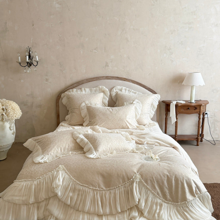Romantic bedding set