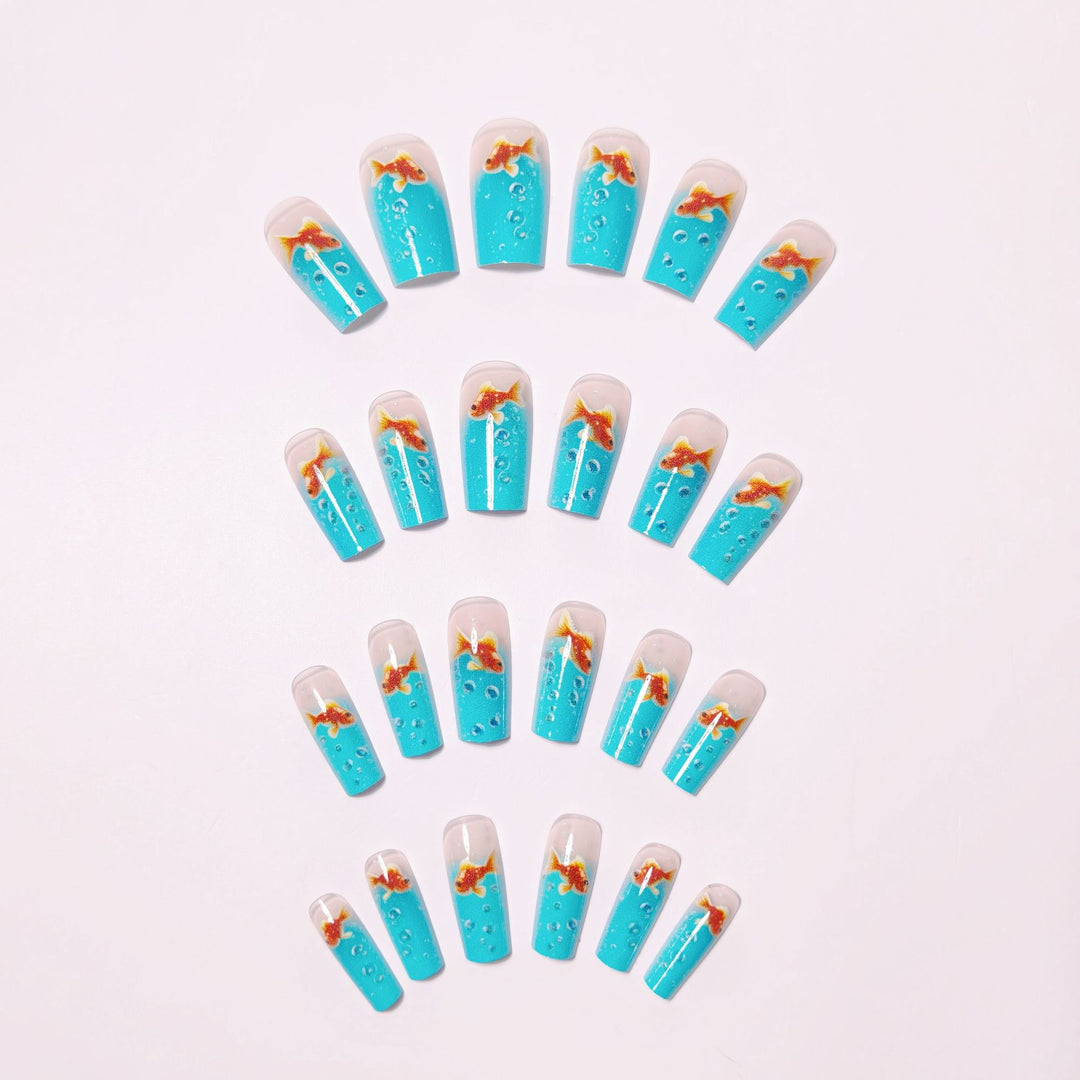 Artificial nail design with golden fish Kalsten