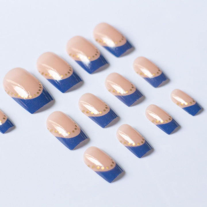 Elegant French Tip Gel Nail Art Kit