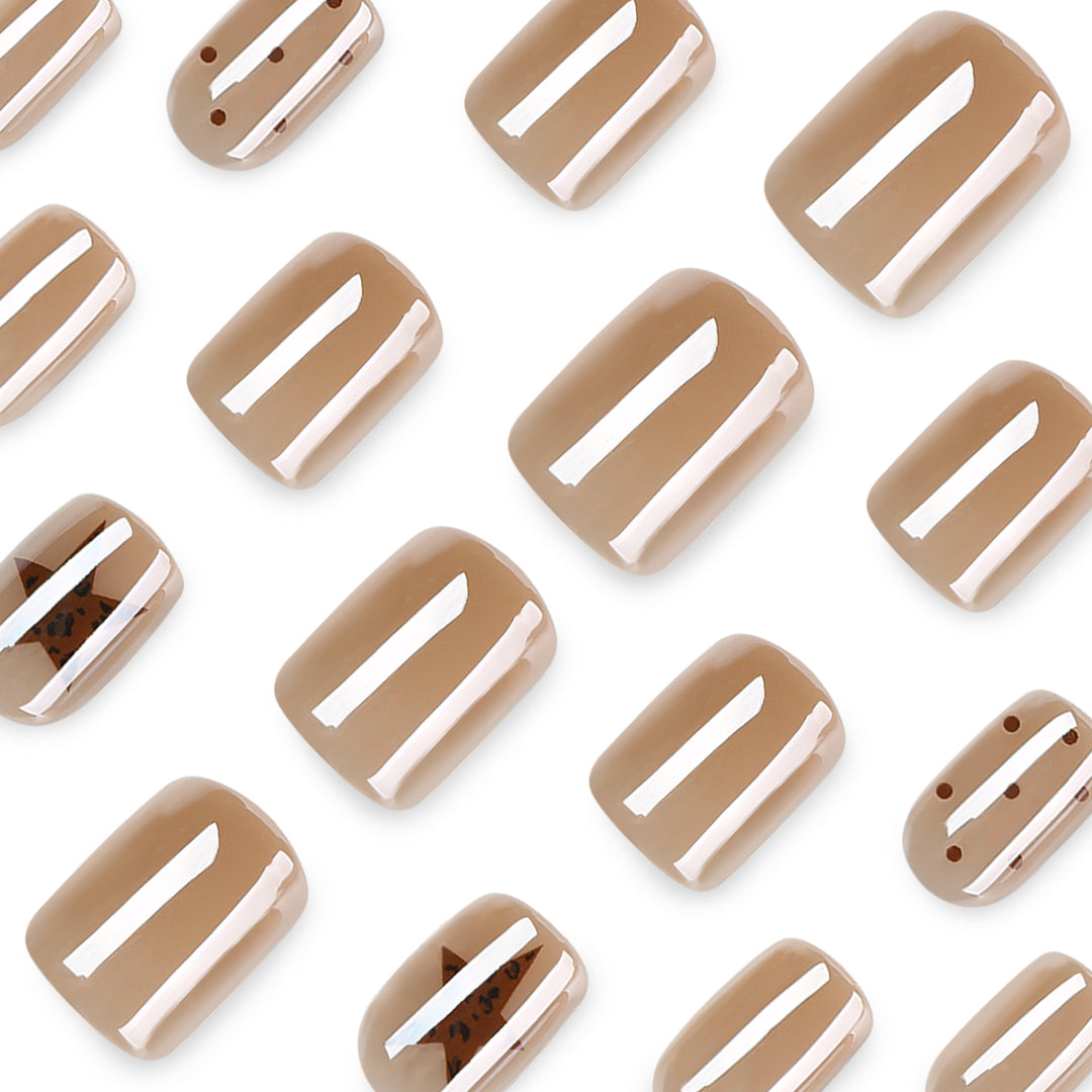 Artistic Nail Art with Modern Pattern Kalsten