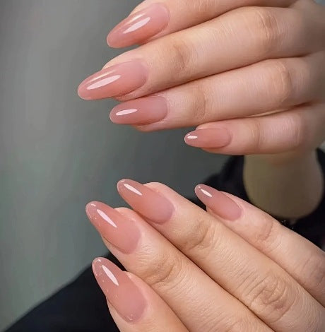 Elegant Almond-Shaped Nail Extensions Kalsten