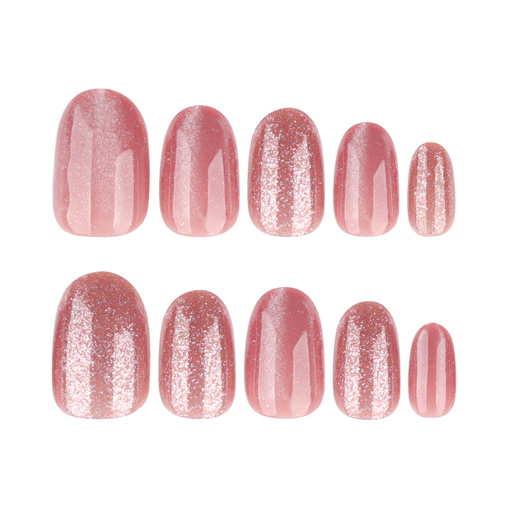 Glamorous artificial nails with glitter accents Kalsten