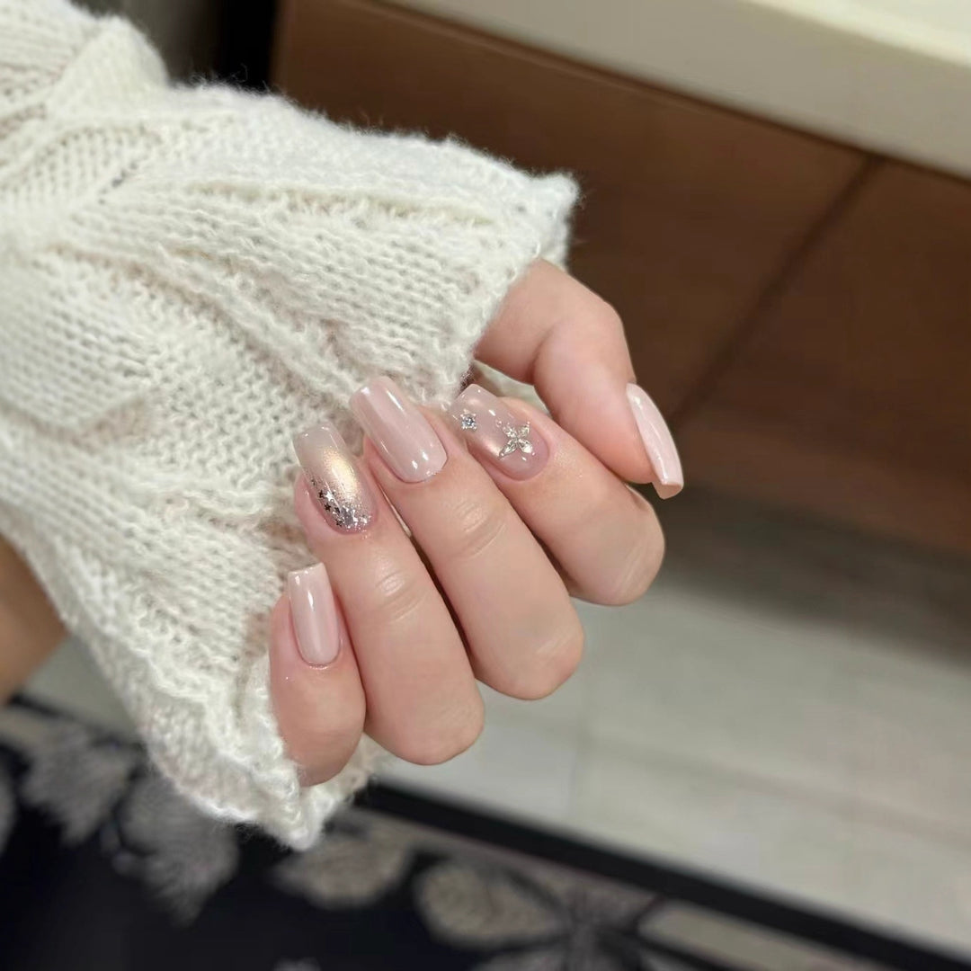 Elegant Press-On Nail Enhancements with Decorative Strass