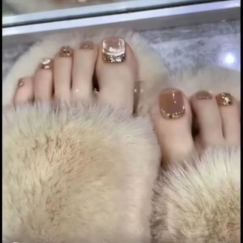 Cozy Fuzzy Slippers Kalsten