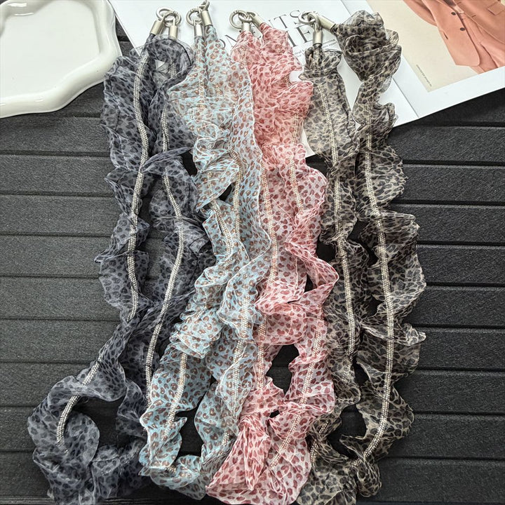Ruffled Charm Eyewear Chain Kalsten