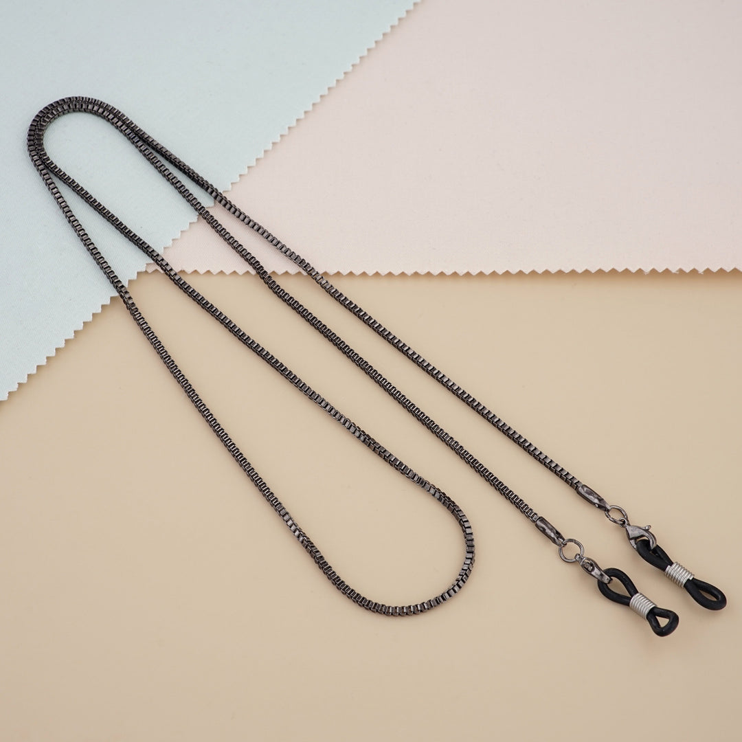 Sleek Metal Eyewear Chain Kalsten