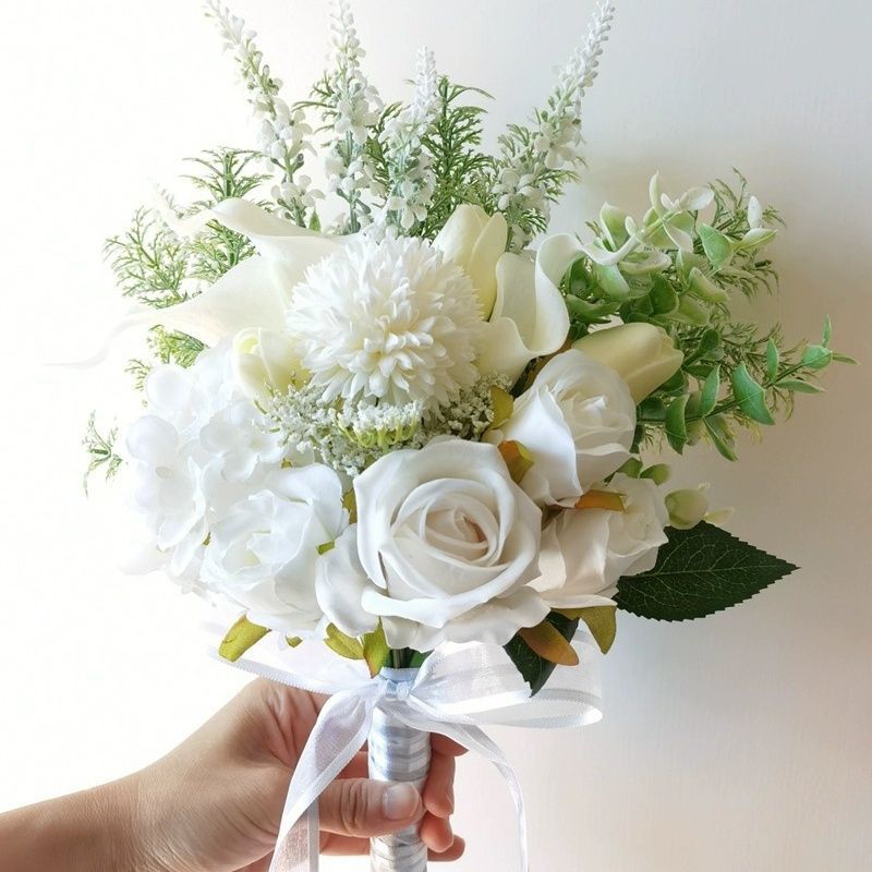 Elegant Floral Bridal Bouquet