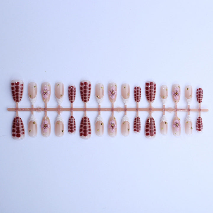 Elegant Floral-Embossed Press-On Nail Art Set