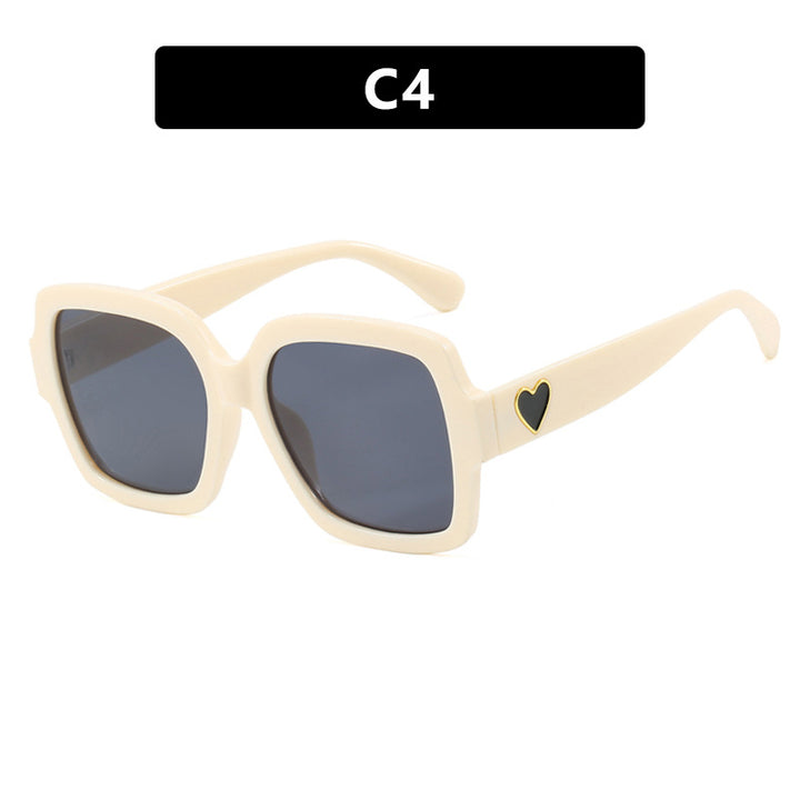 Women's square sunglasses with fashionable heart accent Kalsten