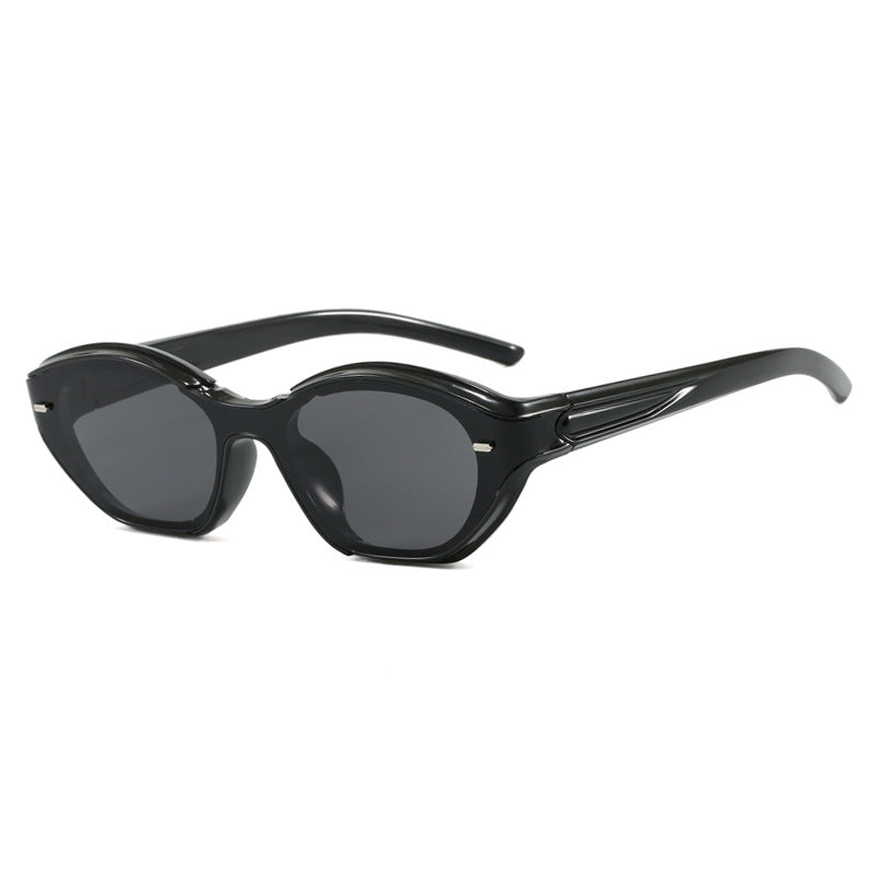 Women's fashionable sunglasses with contemporary design and protective UV filter Kalsten