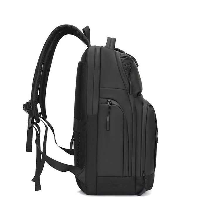 Modern backpack with versatile compartment layout Kalsten
