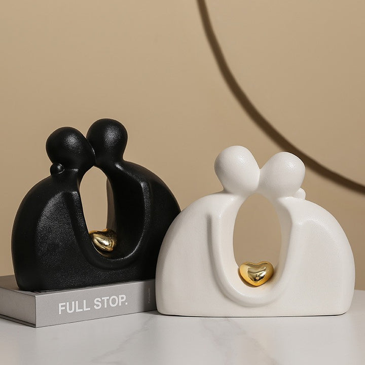 Modern Family Sculpture Kalsten