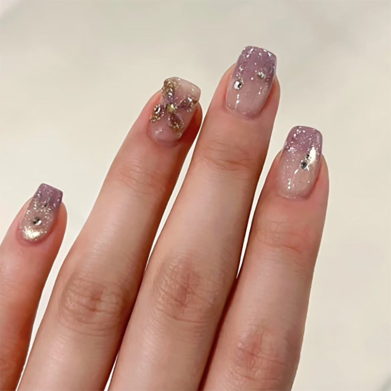 Glamorous and creative acrylic nails Kalsten