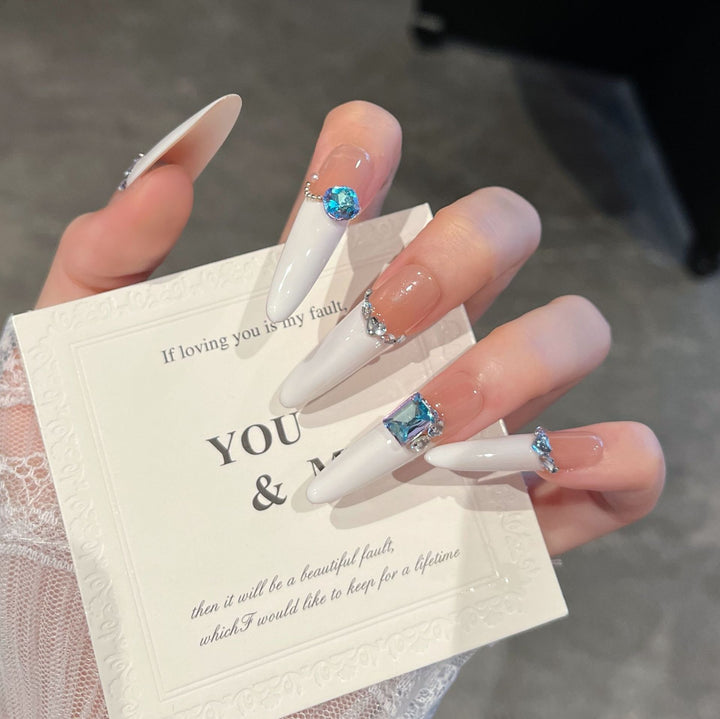 Artistic Press-On Nail Set Kalsten
