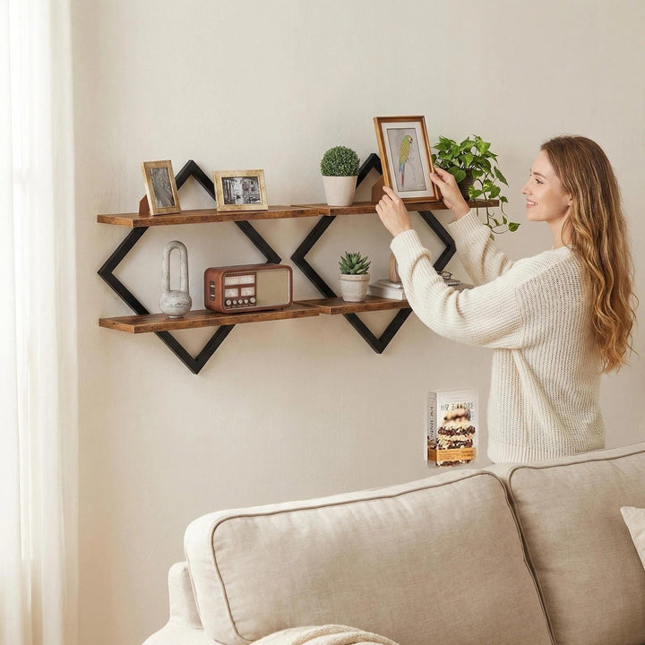 Wall shelf with modern zigzag design Kalsten