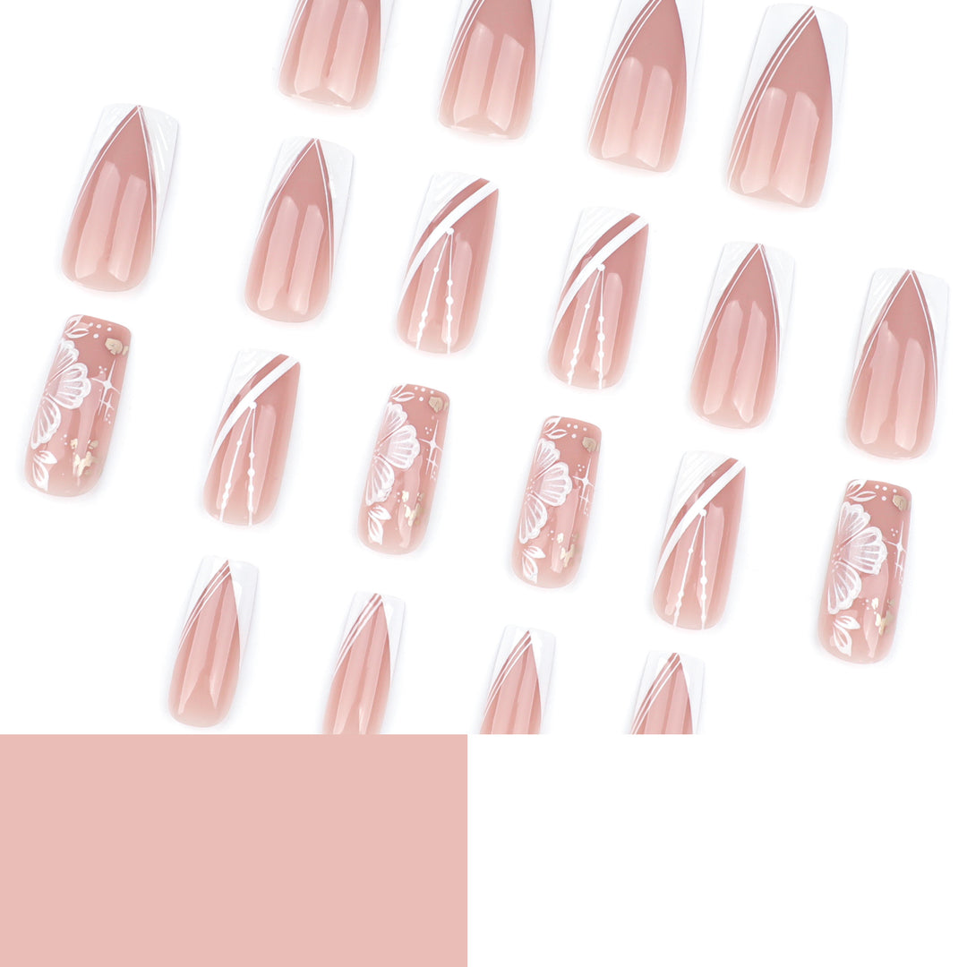 Artful Nail Art with Elegant Floral Design Kalsten