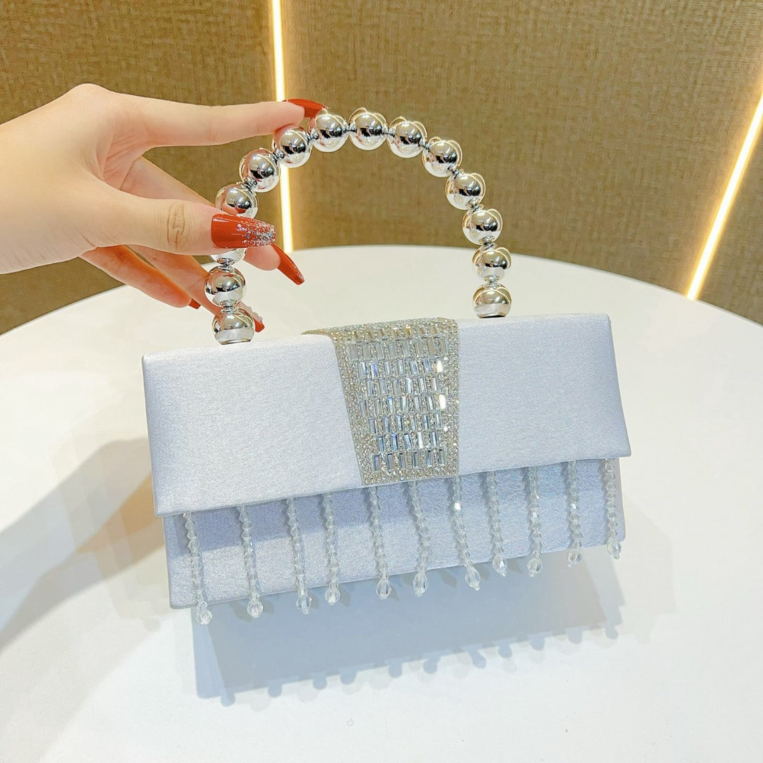 Vintage-Inspired Beaded Evening Handbag