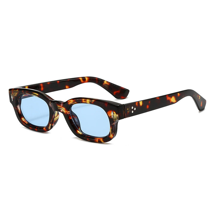 Women's stylish sunglasses in trendy Kalsten frame