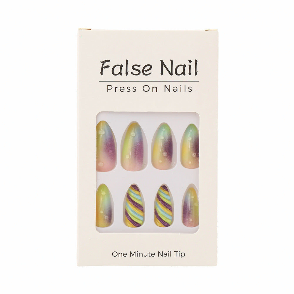 Artificial nails with soft ombre colors and creative patterns Kalsten
