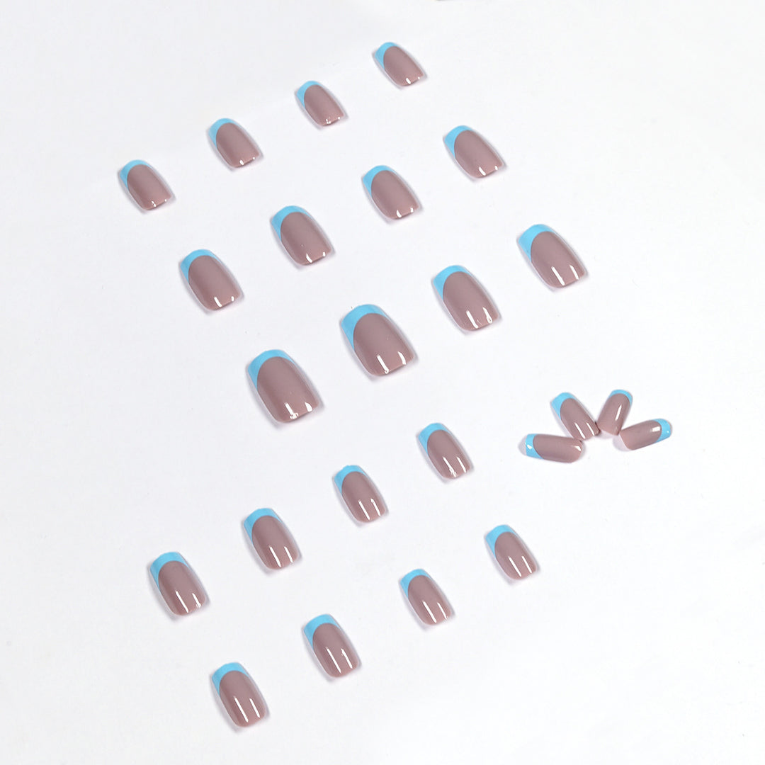 Artificial nails with creative French tip design Kalsten
