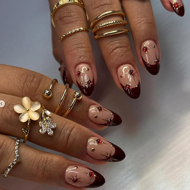 Artificial Nail Set with Glamorous Designs Kalsten