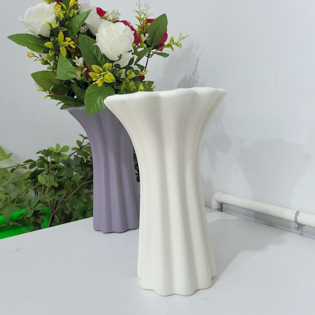 Sculpted Decorative Floral Vase Kalsten